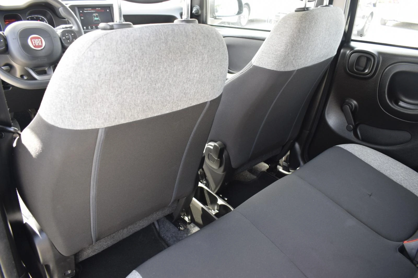 Fiat Panda 1.0 Hybrid 28