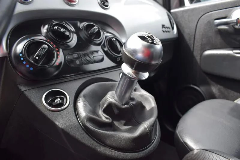 Fiat 500 1.0 Hybrid Connect 26