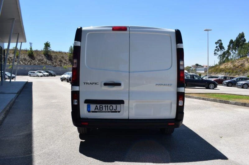 Renault Trafic 2.0 dCi L1H1 (C/ Frio) 7