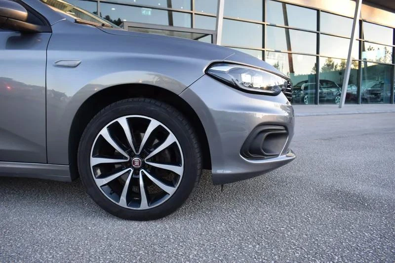 Fiat Tipo Station Wagon 1.3 M-Jet Lounge 10