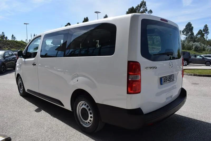Opel Vivaro 1.5 CDTi L2H1 Essentia 8