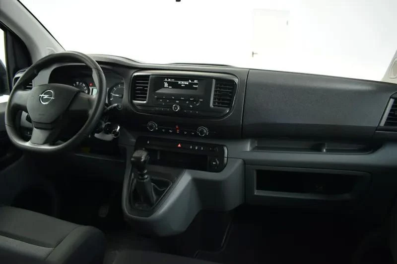 Opel Vivaro 1.5 CDTi L2H1 Essentia 36
