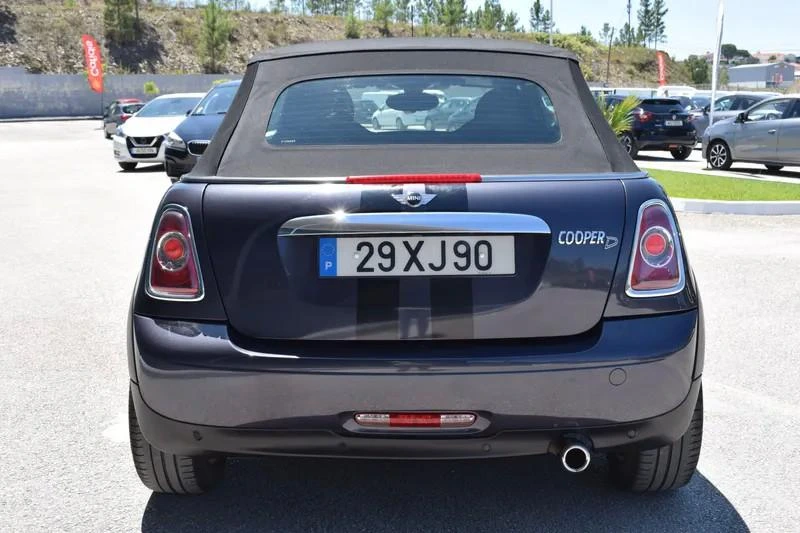 MINI 3 Portas Cooper D 44