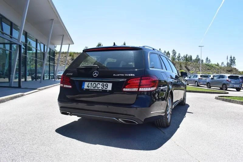 Mercedes-Benz E 300 Bluetec Hybrid Avantgarde 10