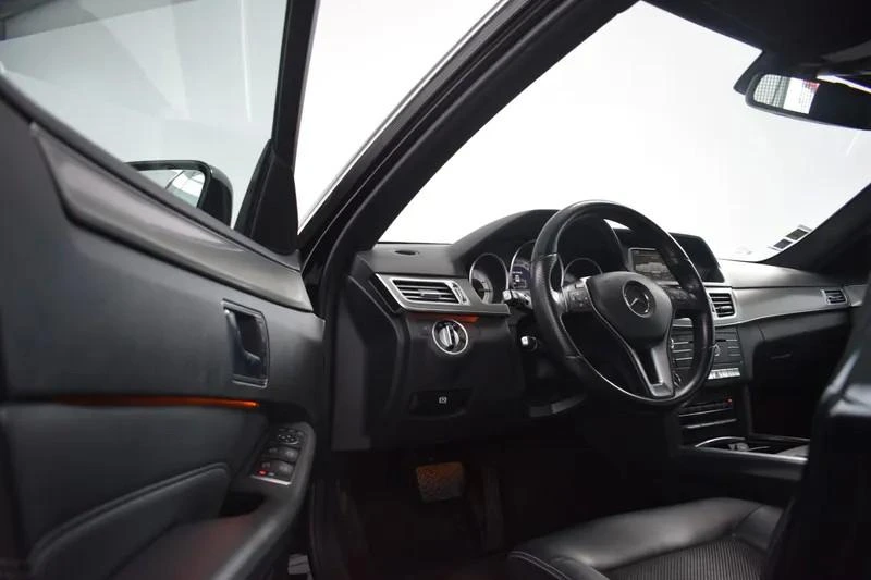 Mercedes-Benz E 300 Bluetec Hybrid Avantgarde 14
