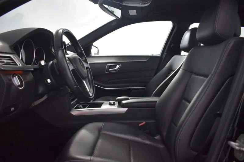 Mercedes-Benz E 300 Bluetec Hybrid Avantgarde 18