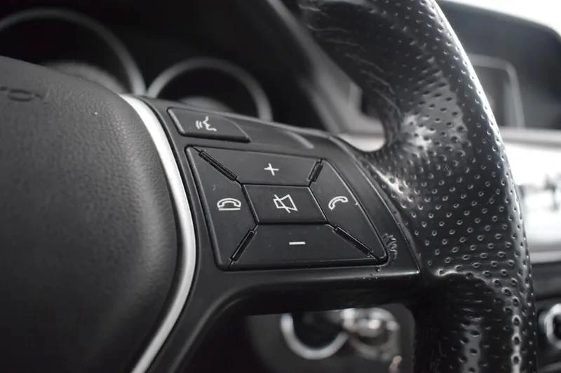 Mercedes-Benz E 300 Bluetec Hybrid Avantgarde 27