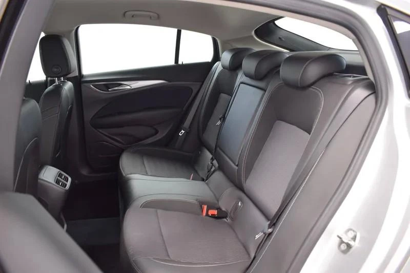 Opel Insignia Grand Sport 1.6 CDTi Innovation 43