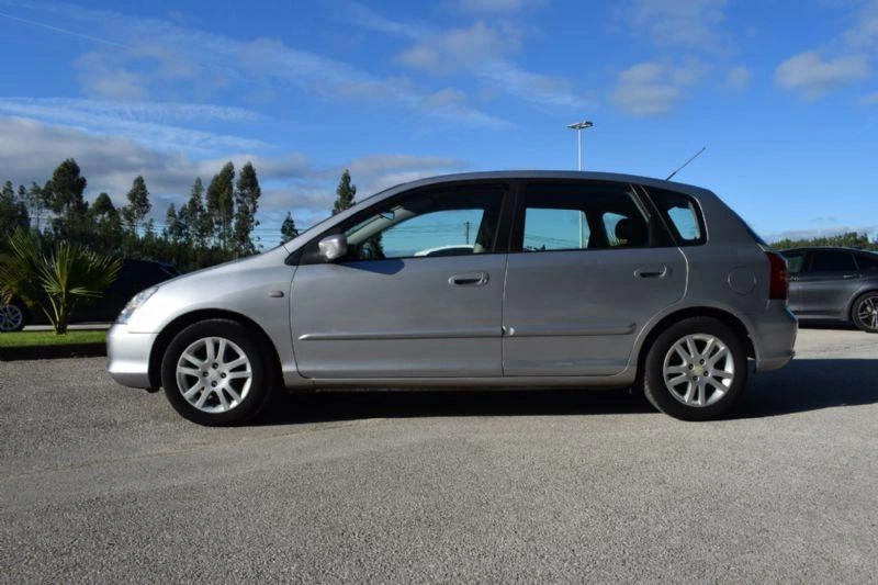 Honda Civic 1.7 CTDi ES 4