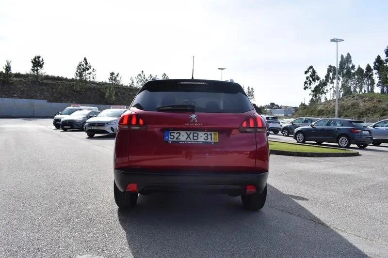 Peugeot 2008 1.5 BlueHDi Style 10