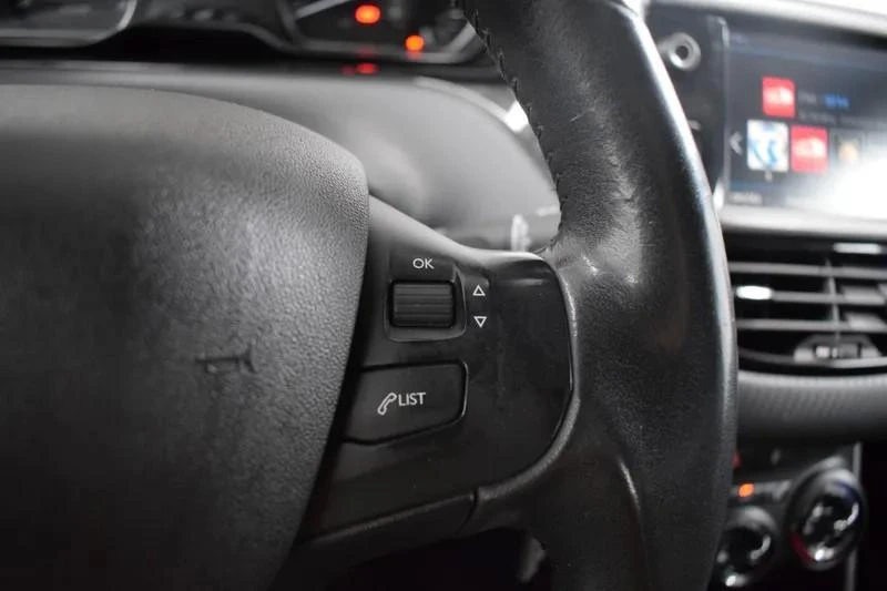 Peugeot 2008 1.5 BlueHDi Style 27