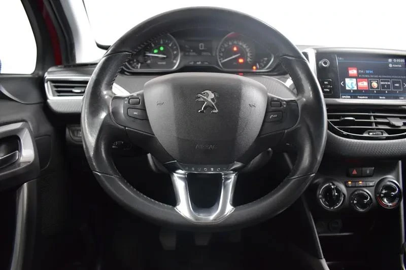 Peugeot 2008 1.5 BlueHDi Style 29
