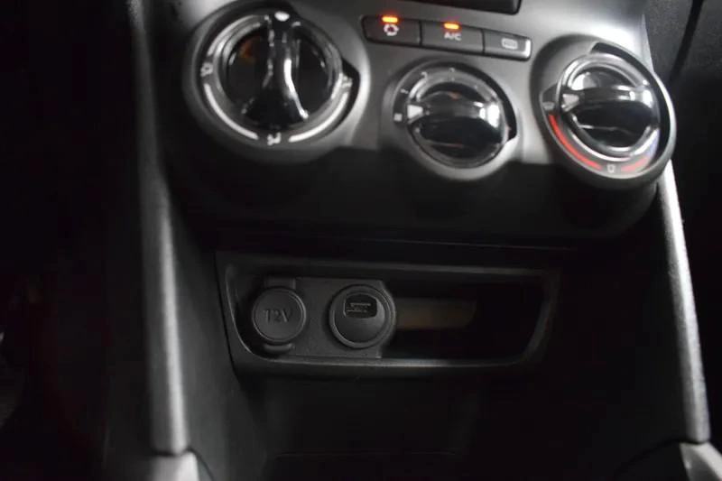 Peugeot 2008 1.5 BlueHDi Style 37