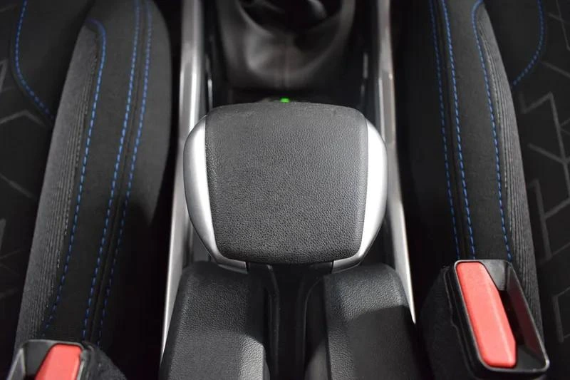 Peugeot 2008 1.5 BlueHDi Style 41