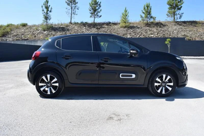 Citroen C3 1.2 PureTech Shine EAT6 8