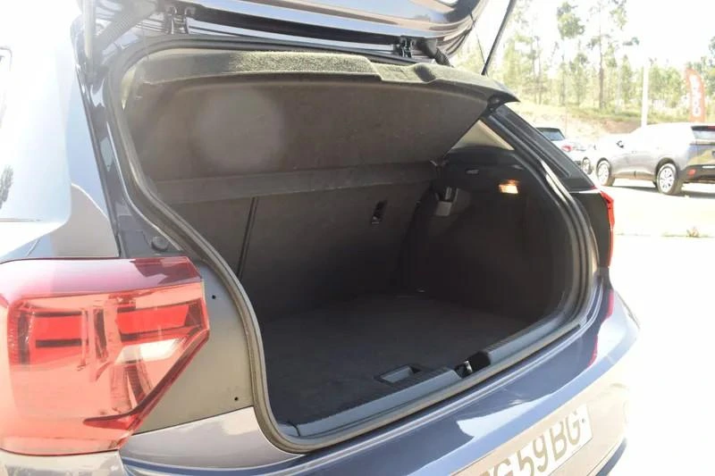 Volkswagen Polo 1.0 TSI Life 9