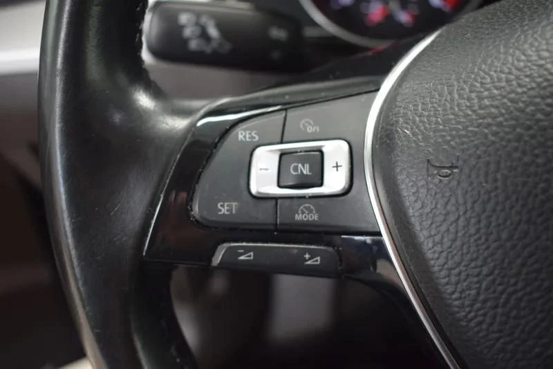Volkswagen Passat Variant 2.0 TDi Confortline 13