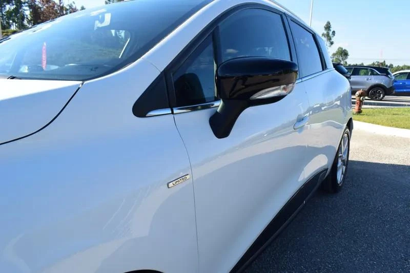 Renault Clio Sport Tourer 1.5 dCi Limited EDition 13