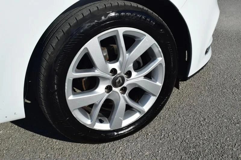 Renault Clio Sport Tourer 1.5 dCi Limited EDition 15