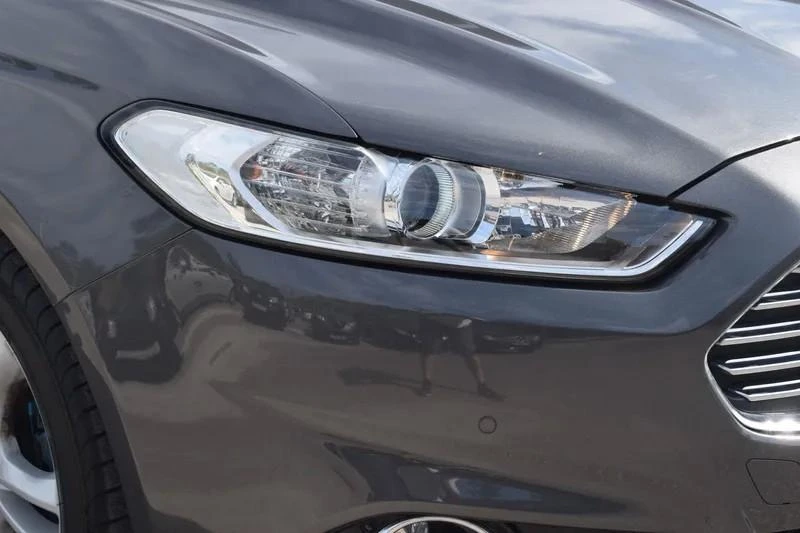 Ford Mondeo SW 2.0 TDCi Titanium 10