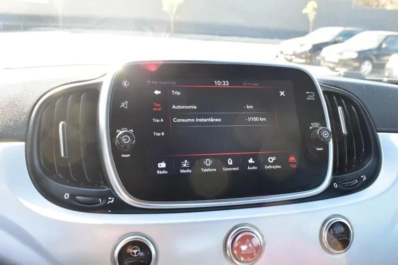 Fiat 500 1.0 Hybrid Connect 23