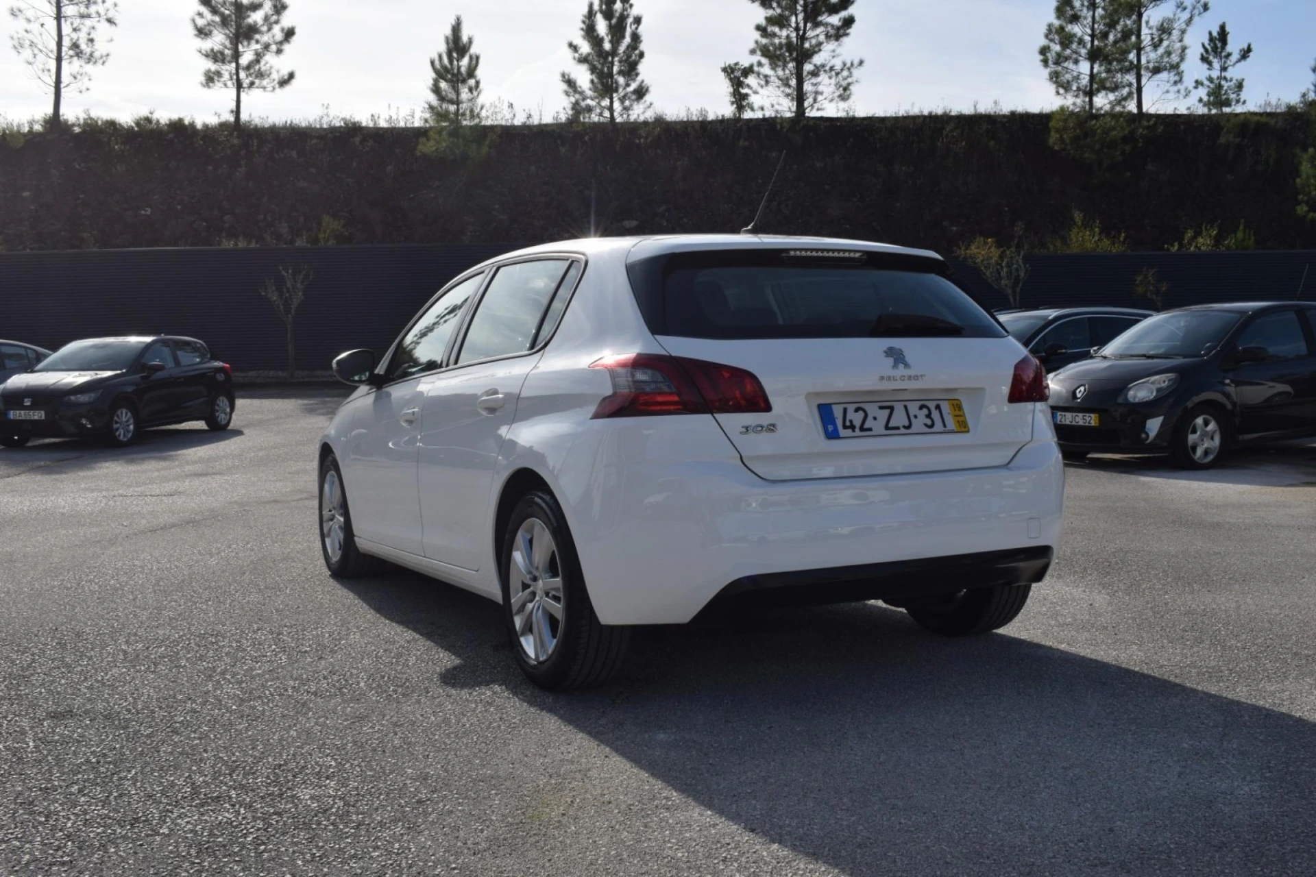 Peugeot 308 1.5 BlueHDi Business Line 8