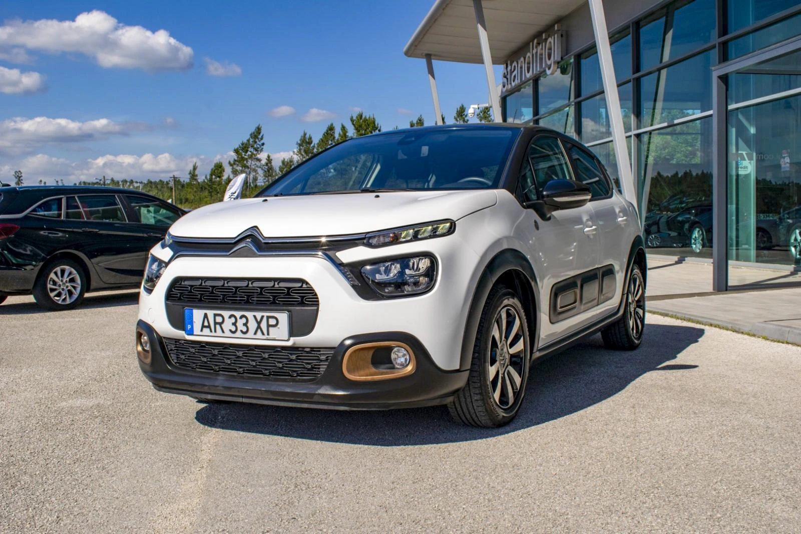Citroen C3 1.2 PureTech C-Series 3