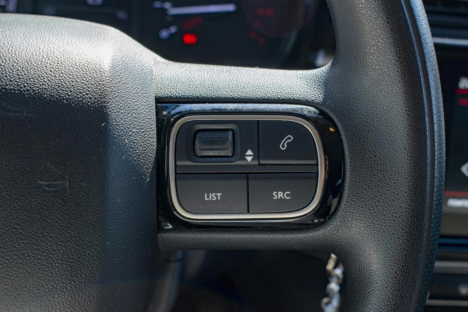 Citroen C3 1.2 PureTech C-Series 24