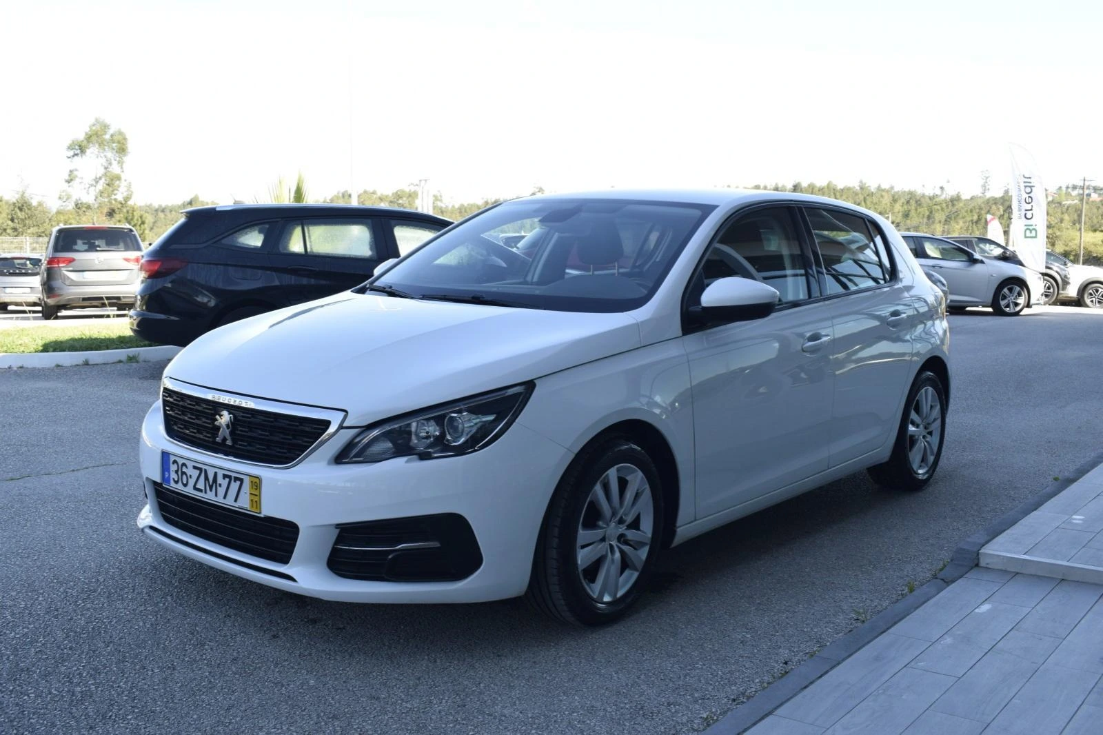 Peugeot 308 1.5 BlueHDi Business Line 3