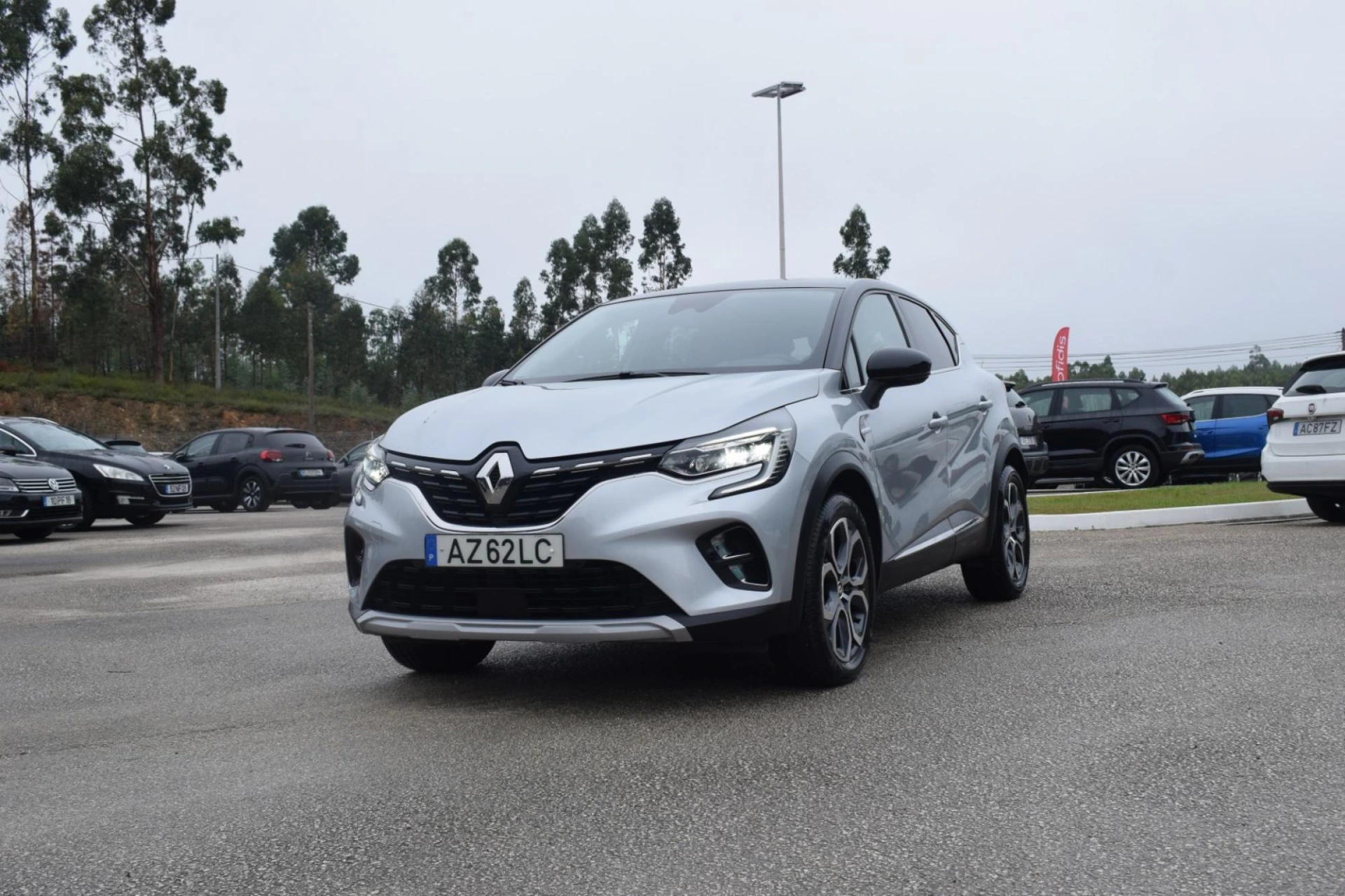 Renault Captur 1.0 TCe Exclusive 3