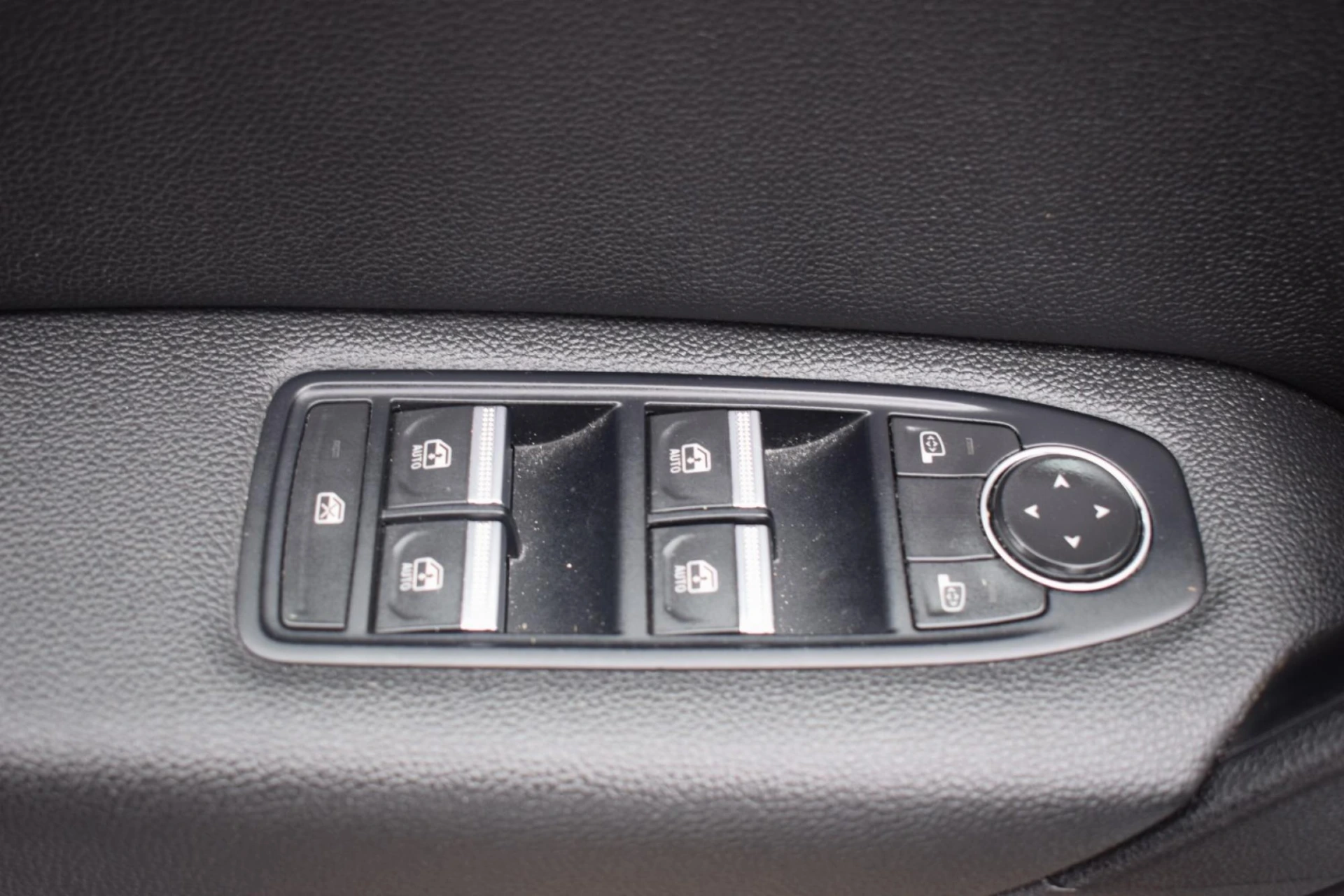 Renault Captur 1.0 TCe Exclusive 22