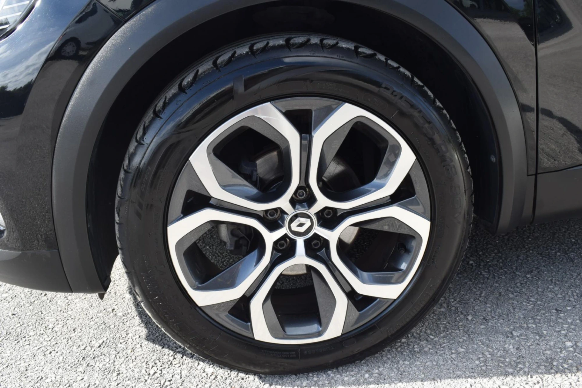 Renault Captur 1.0 TCe Exclusive 15