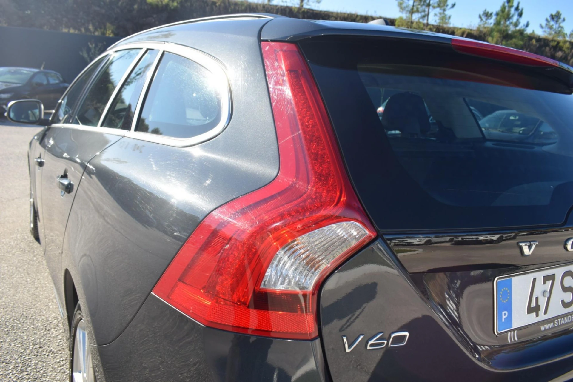 Volvo V60 2.0 D4 Momentum 17