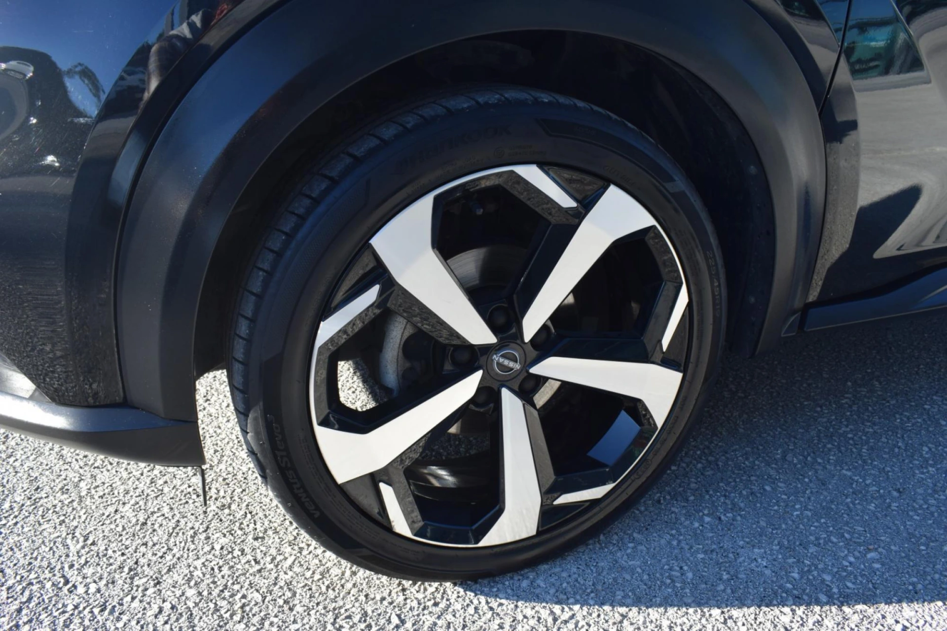 Nissan Juke 1.0 DIG-T Tekna 13