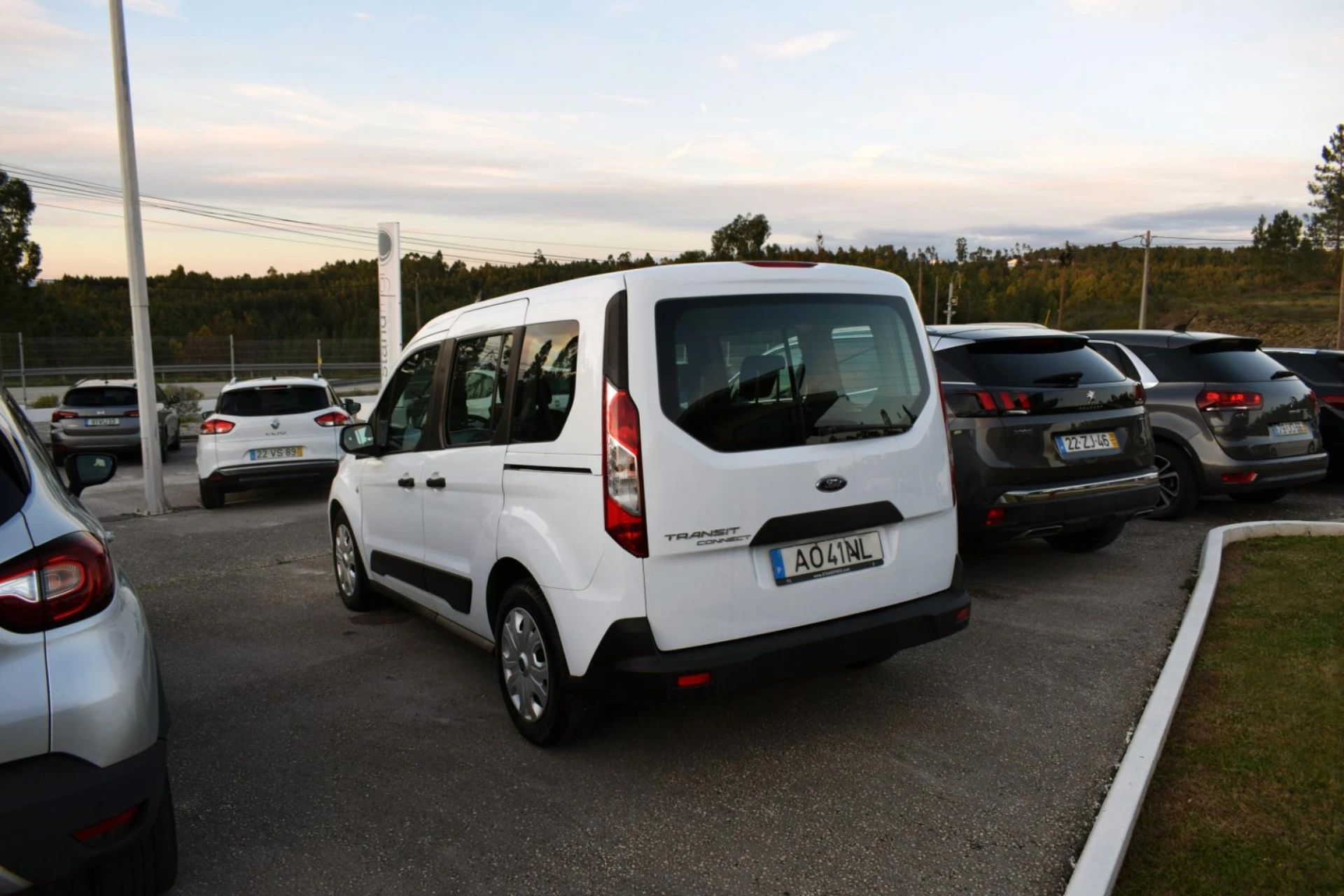Ford Transit Connect 1.5 TDCi 220 L1 Trend 4