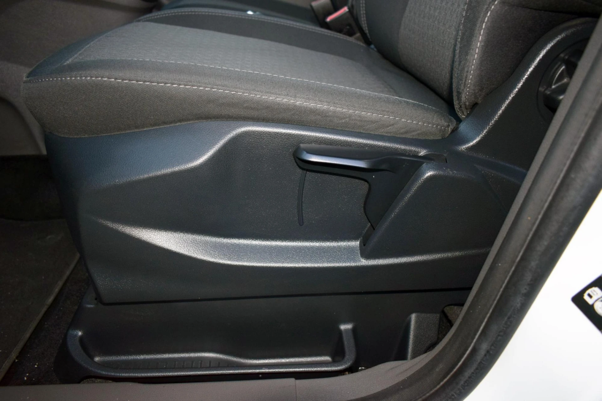 Ford Transit Connect 1.5 TDCi 220 L1 Trend 38