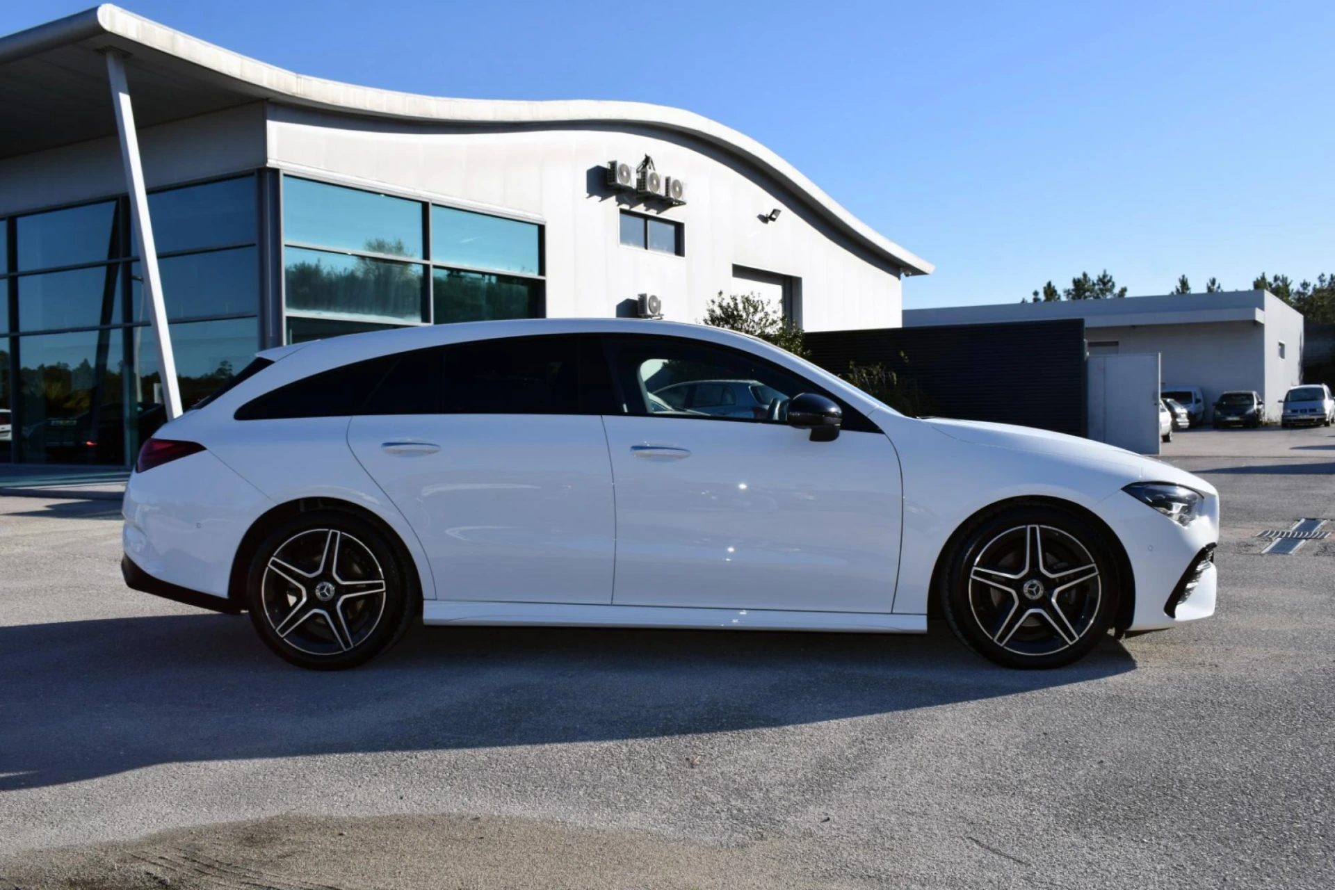 Mercedes-Benz CLA 180 d Shooting Brake AMG Line Aut. 2.0 5