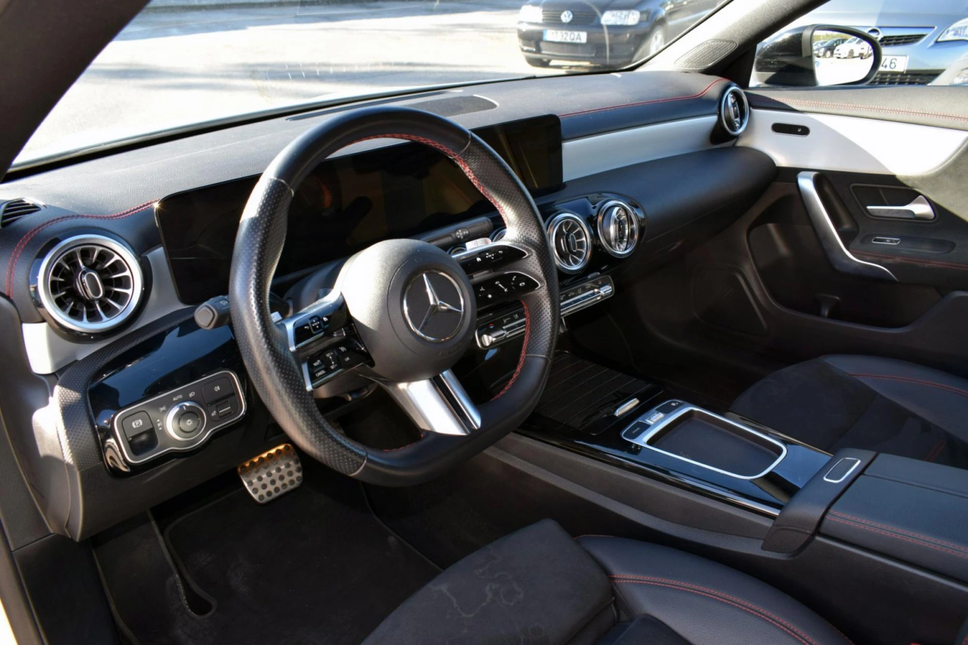 Mercedes-Benz CLA 180 d Shooting Brake AMG Line Aut. 2.0 27