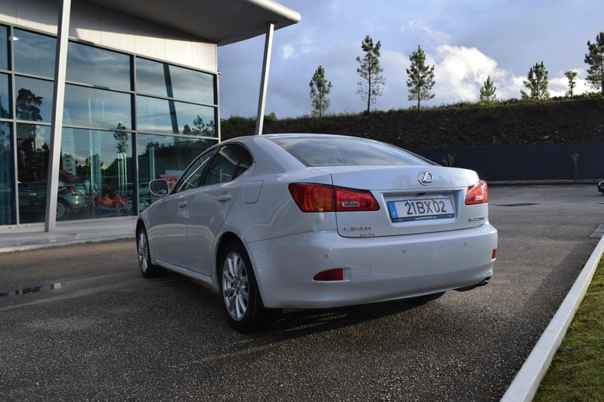Lexus IS 220 6