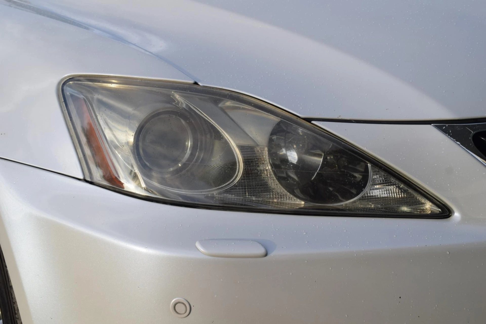 Lexus IS 220 8