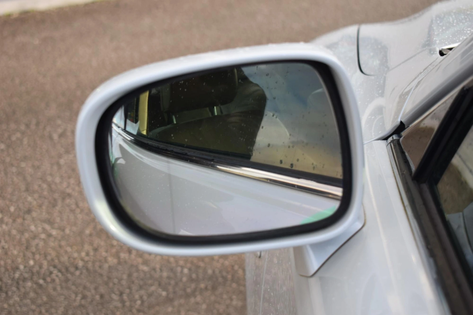 Lexus IS 220 12