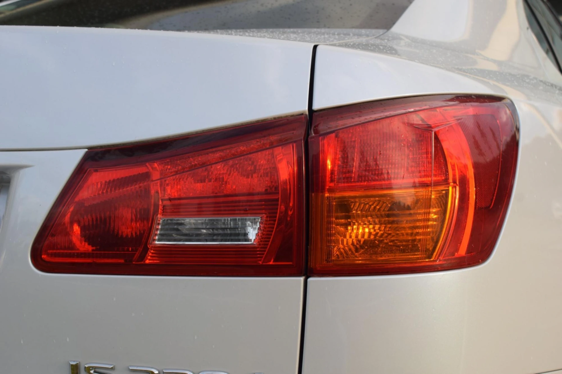 Lexus IS 220 15