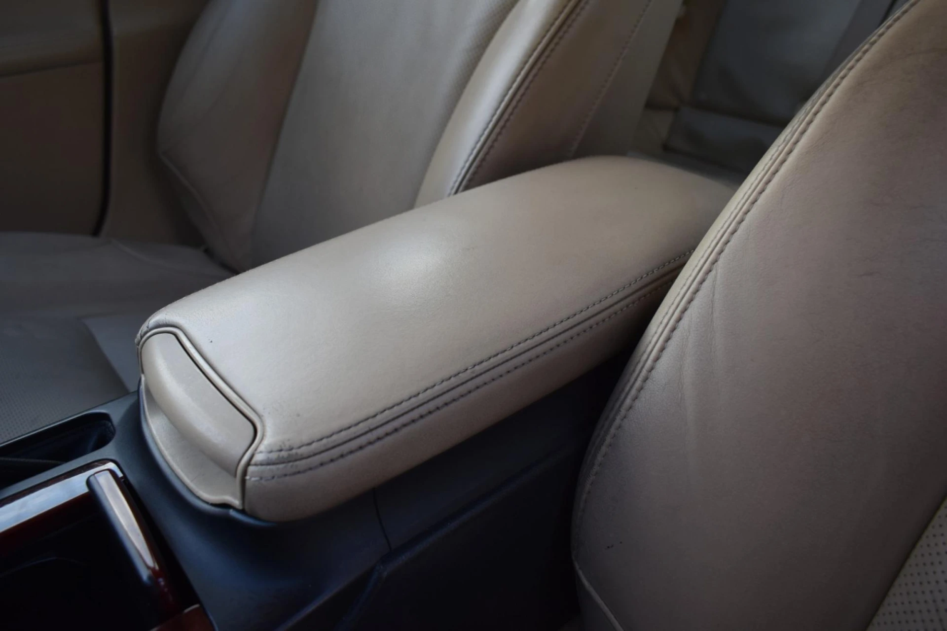 Lexus IS 220 40