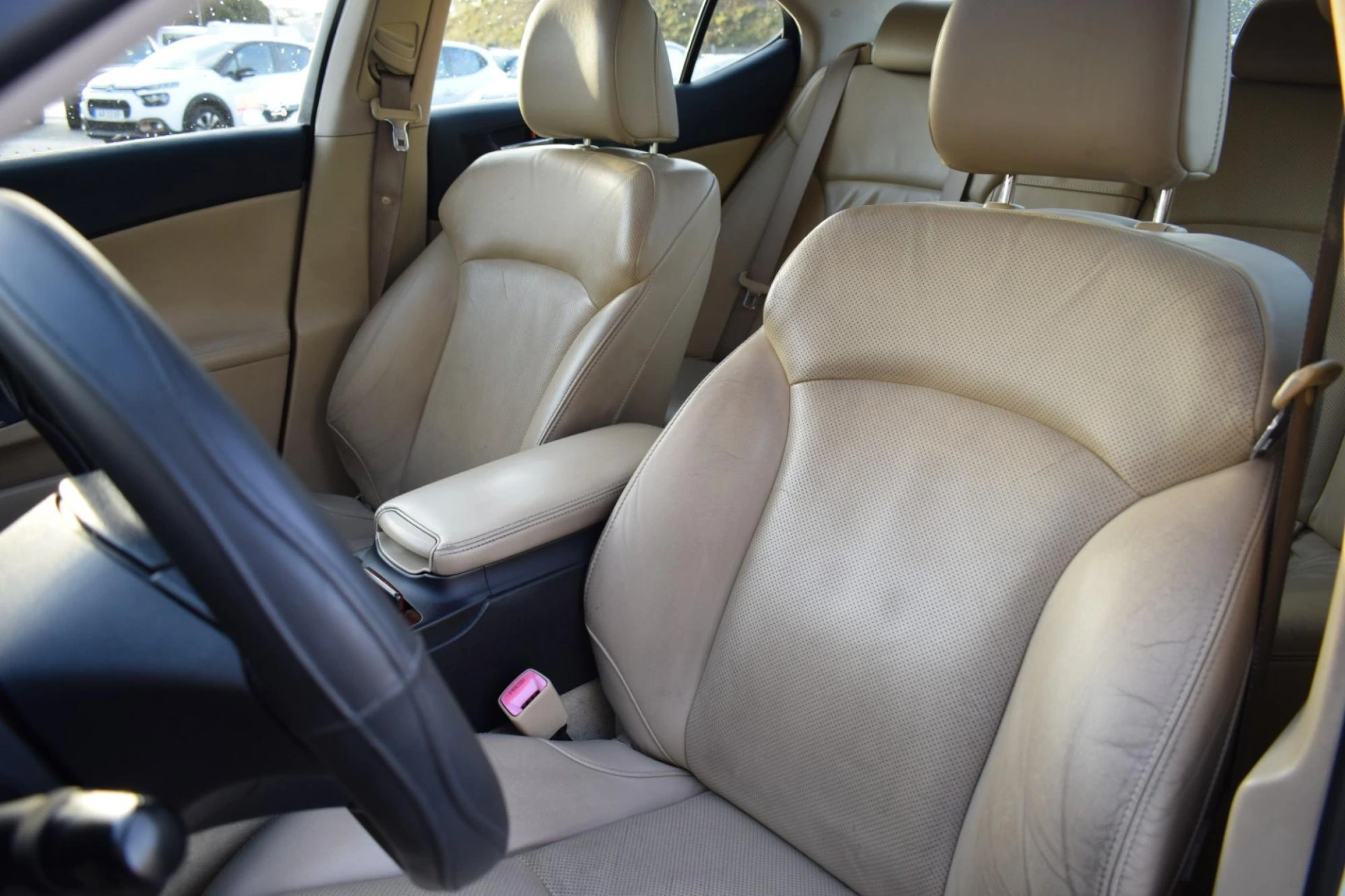 Lexus IS 220 46