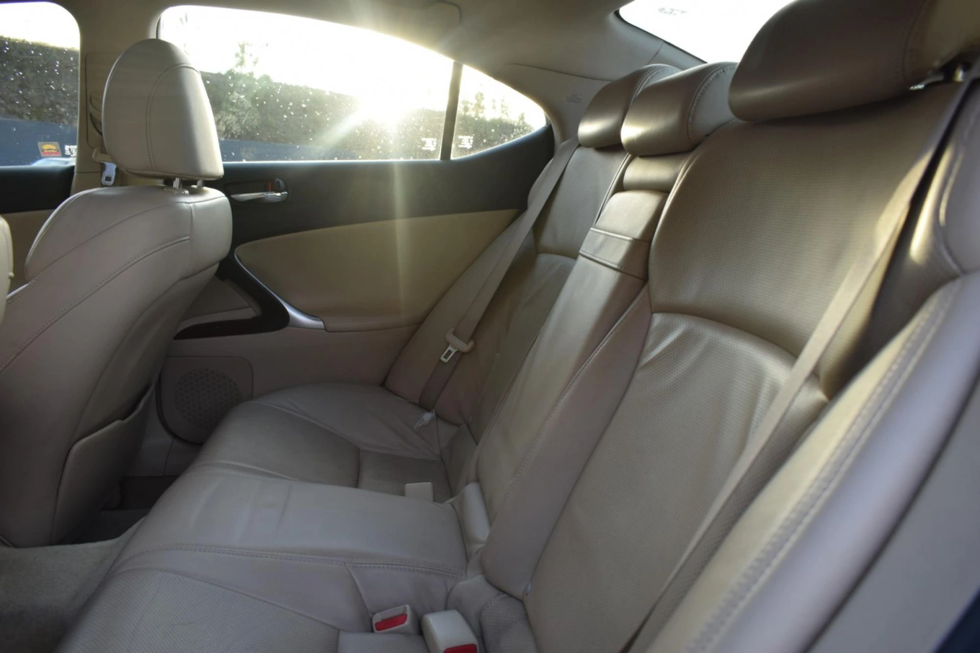 Lexus IS 220 48