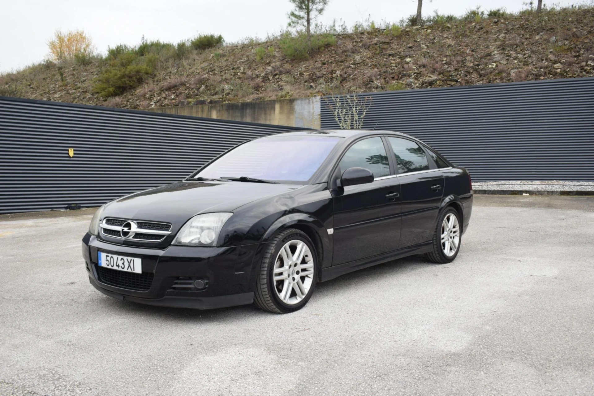 Opel Vectra 1.9 CDTI GTS 3