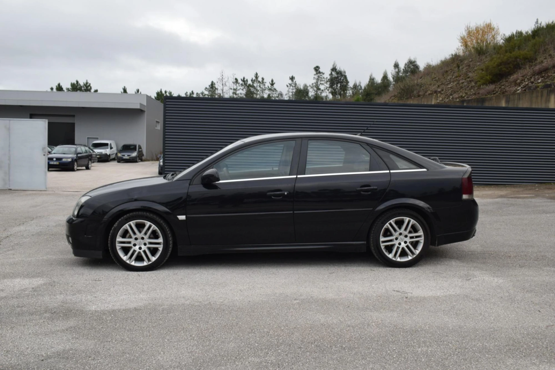 Opel Vectra 1.9 CDTI GTS 4