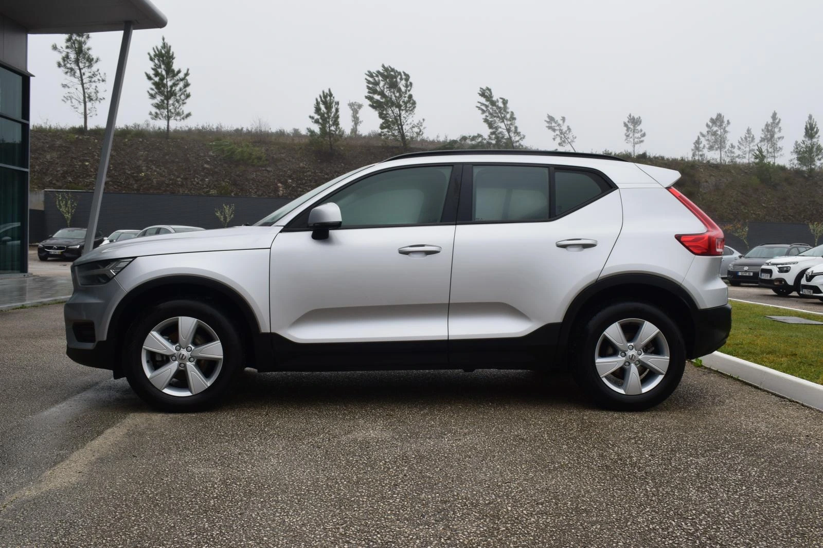 Volvo XC 40 2.0 D3 Momentum 4