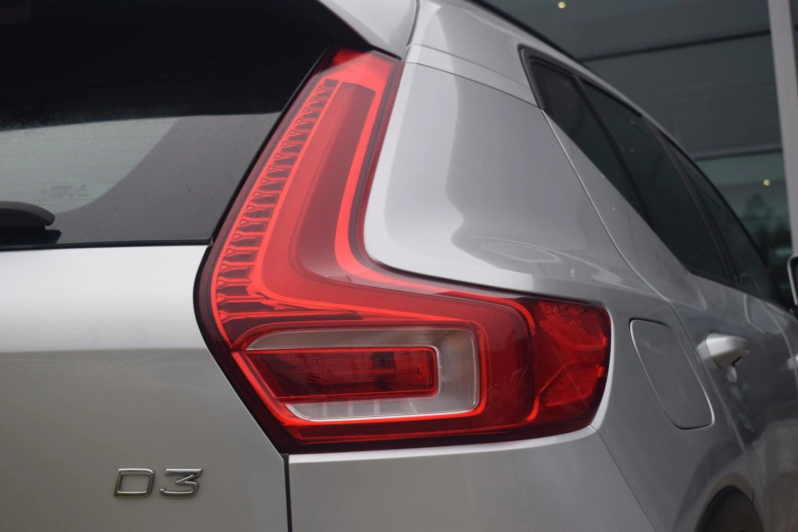 Volvo XC 40 2.0 D3 Momentum 16
