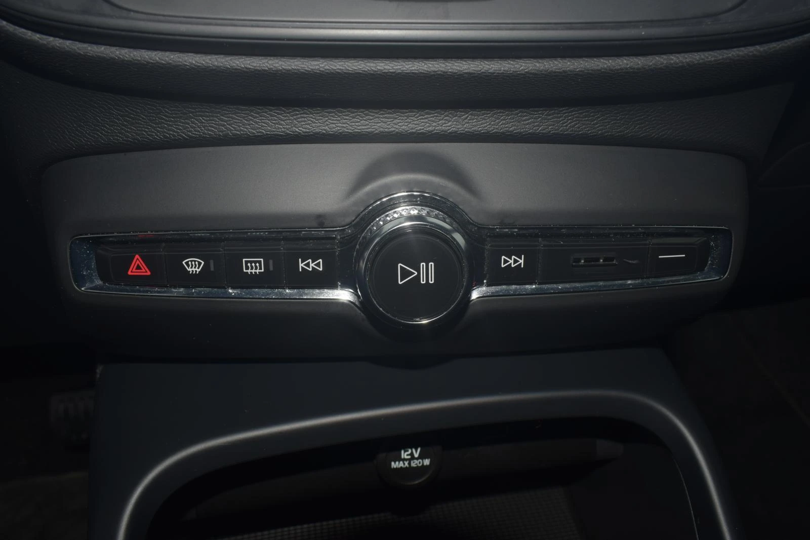 Volvo XC 40 2.0 D3 Momentum 29